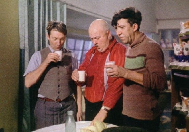 Кадр из фильма *Операция *Ы* и другие приключения Шурика*, 1965 | Фото: kino-teatr.ru Кадр из фильма Операция Ы и другие приключения Шурика 1965 Фото kinoteatrru
