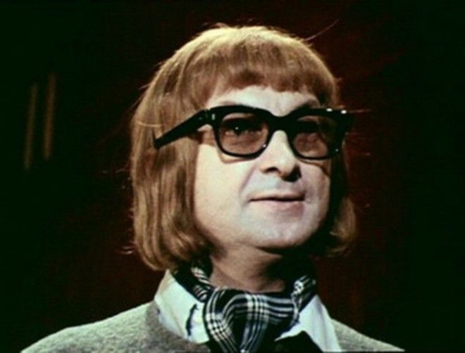 Вицин сыграл одного из героев в *Кабачке 13 стульев*, 1969 | Фото: kino-teatr.ru Вицин сыграл одного из героев в Кабачке 13 стульев 1969 Фото kinoteatrru