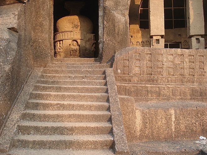 Мужчина преследуя тигра нашел пещеру от вида которой он замер на месте