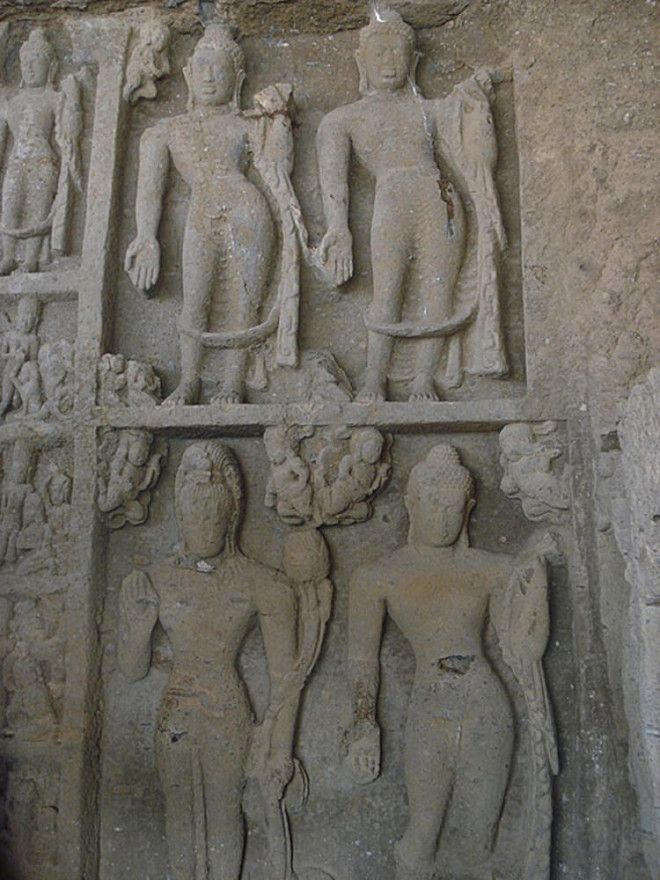 Мужчина преследуя тигра нашел пещеру от вида которой он замер на месте