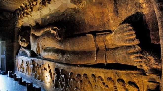 Мужчина преследуя тигра нашел пещеру от вида которой он замер на месте