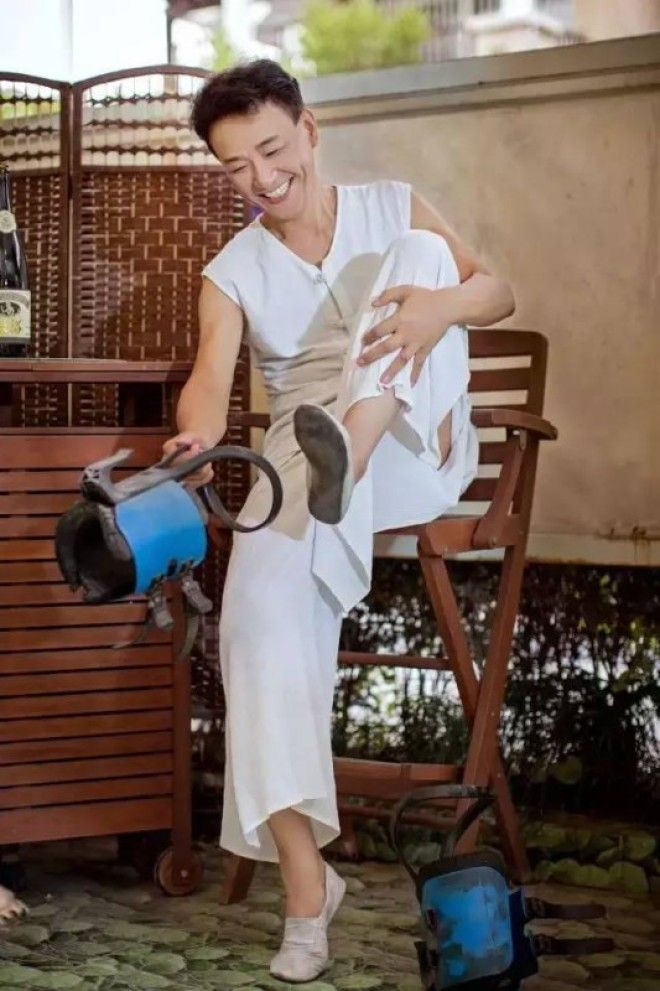 Вампир не иначе 68летний шанхайский дедушка выглядит на 20