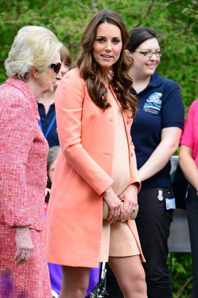 S5 странных правил королевской семьи способных удивить простого обывателя