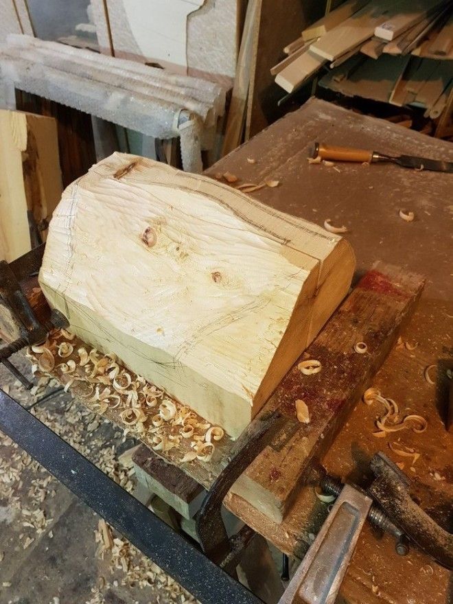 SДаже этот обычный кусок дерева можно превратить в произведение искусства