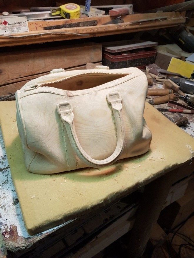 SДаже этот обычный кусок дерева можно превратить в произведение искусства