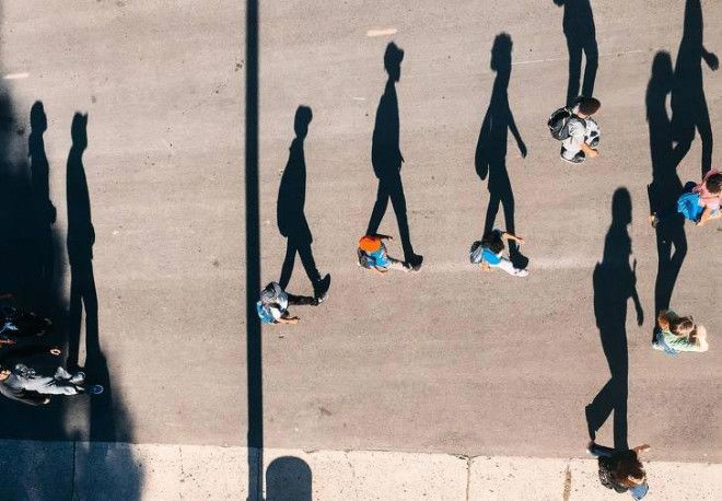 20 восхитительно находчивых фотографий, наполняющих творческим вдохновением творческие фотографии находчивые фотографии необычный ракурс фото фотографии с необычным ракурсом
