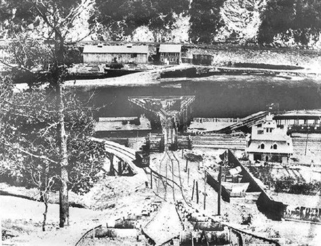 Железная дорога от угольной шахты ставшая прообразом современных американских горок