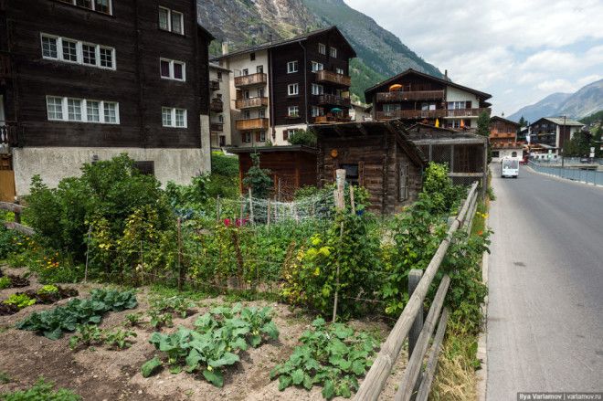 SЭта деревня в Швейцарии выглядит как райский уголок