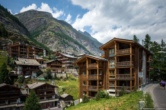 SЭта деревня в Швейцарии выглядит как райский уголок