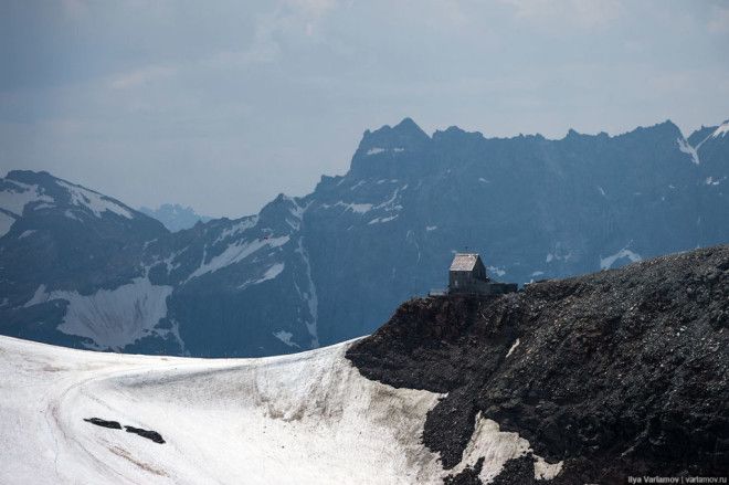 SЭта деревня в Швейцарии выглядит как райский уголок
