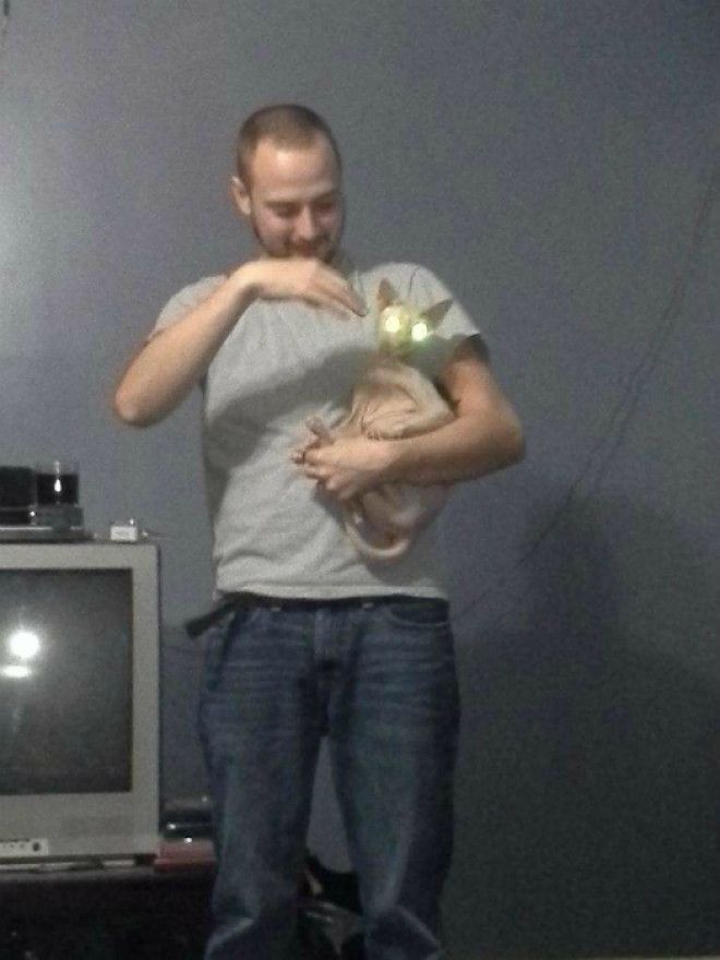 Зловещий взгляд.