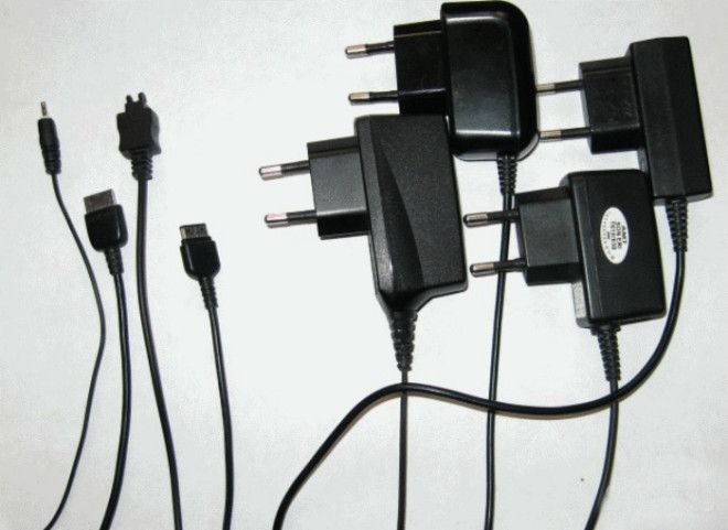 Зарядные устройства и аксессуары Фото festimaru