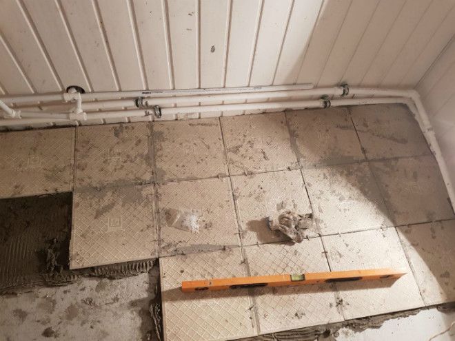 Уложил лицом в пол Фото Hodorlol