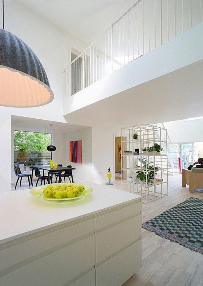 Bюди построили дом с восхитительным интерьером состоящем из 3х контейнеров