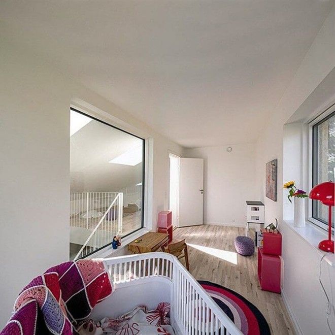 Bюди построили дом с восхитительным интерьером состоящем из 3х контейнеров