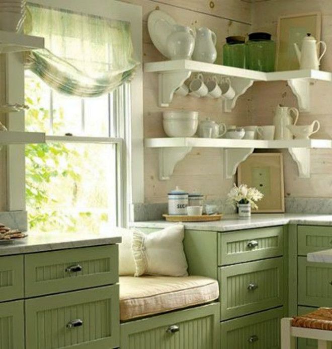 Диван вместо подоконника Фото kvartiramirtesenru