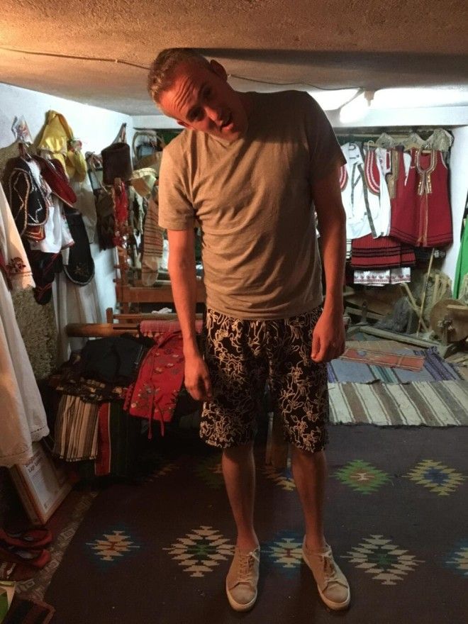 L27 фотографий на которых изображены маленькие проблемы высоких людей