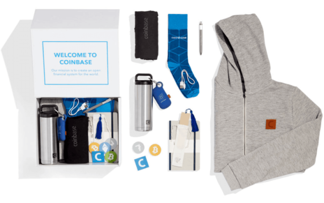 SВот какие подарки дарят в 7 крупных компаниях в первый рабочий день