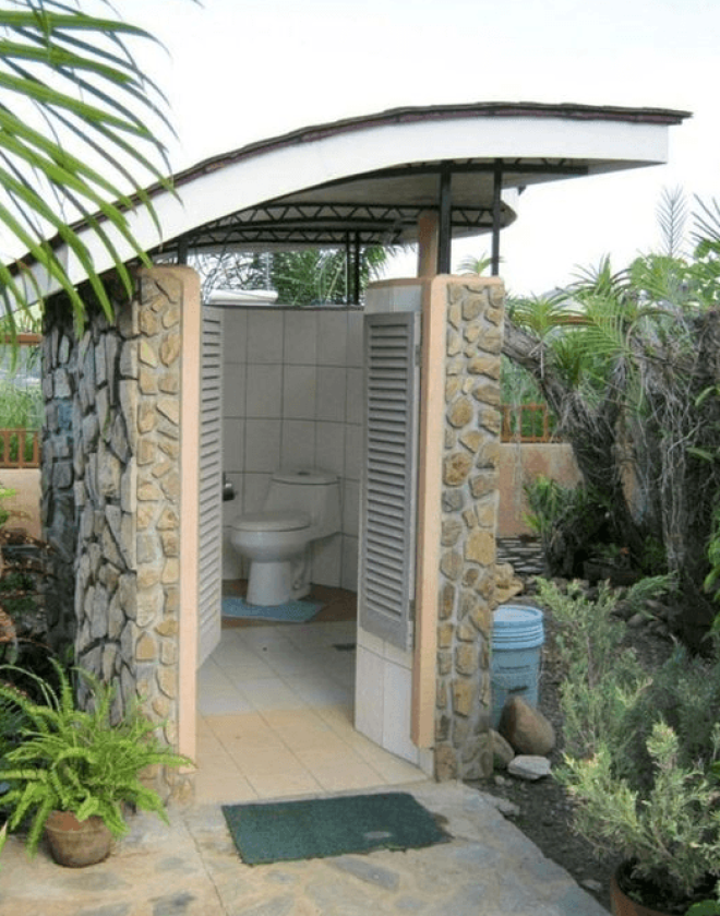 SПодборка самых креативных вариантов туалета для дачи или частного дома