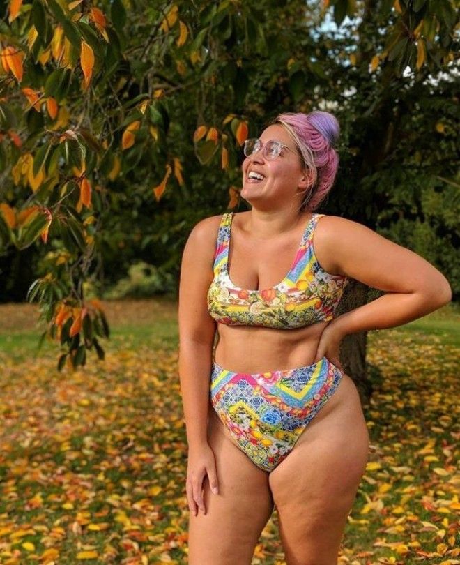 Sктриса в теле поделилась фото в бикини и другие женщины сделали тоже самое