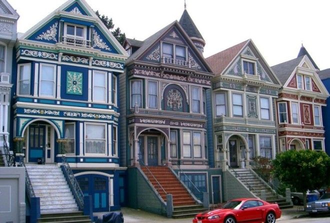 К началу прошлого века улицы СанФранциско заполонили разноцветные дома Painted Ladies Фото yokohamabanelnibloghu