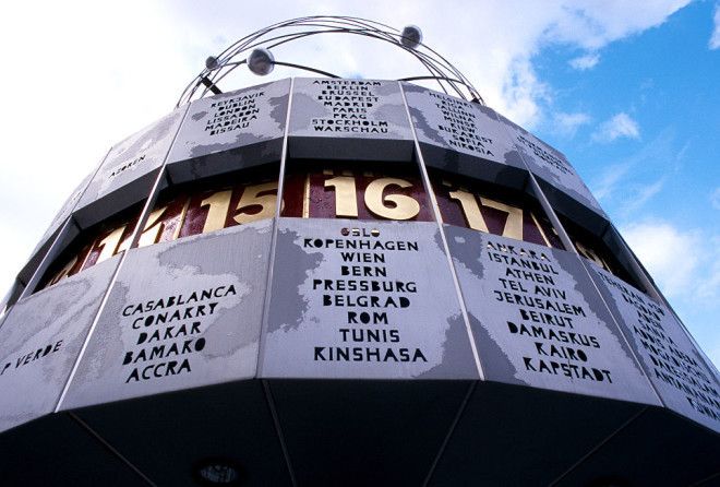 И почему в Китае одно время на всю страну.